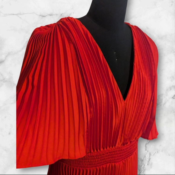 Express Red Pleated Midi Sundress V-Neck - Picture 7 of 11